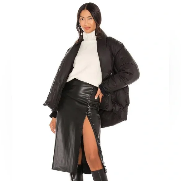 Frame Wrap Puffer Jacket - Picture 8 of 9